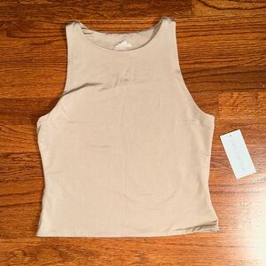 Cropped tanktop
